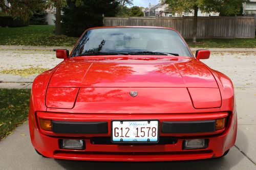 1987  porsche 944  36000 original miles