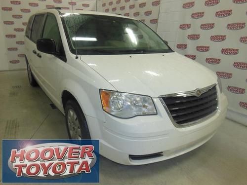 2008 chrysler town &amp; country lx