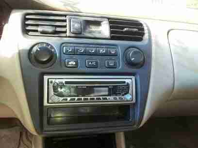 1999 Honda Accord LX Coupe 2-Door 2.3L, image 4