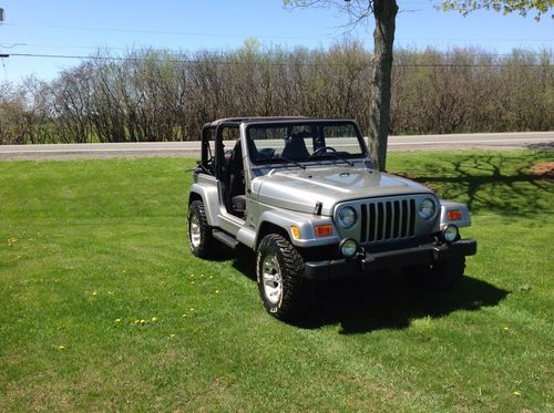 2001 jeep wrangler sport sport utility 2-door 4.0l