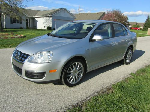 2008 volkswagen jetta wolfsburg edition sedan 4-door 2.0l