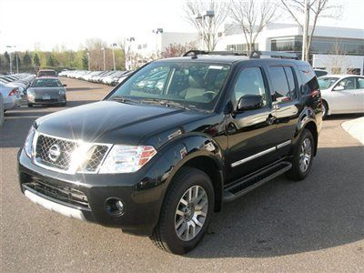 2012 pathfinder le 4wd, black/black, navigation, bose, sunroof, 732 miles