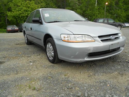 1998 honda accord dx sedan 4-door 2.3l