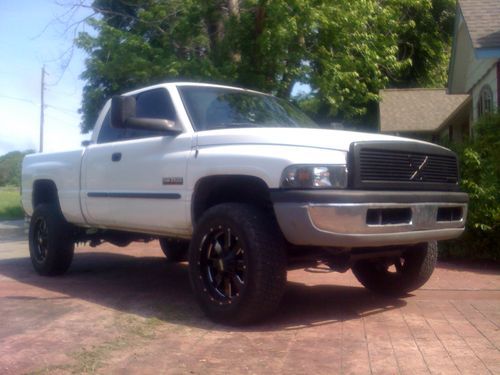 Nice 2001 dodge ram 2500 4x4 quad cab cummins turbo diesel no reserve moto metal