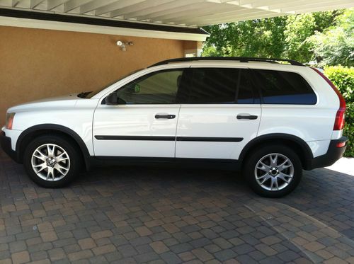 Volvo xc90 white 4 door suv t6 turbo 6 cylinder