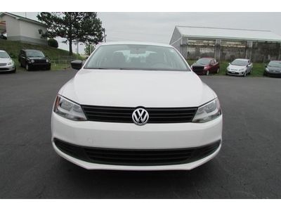 2013 VW Jetta S Manual 2.0L CD 8K, image 8