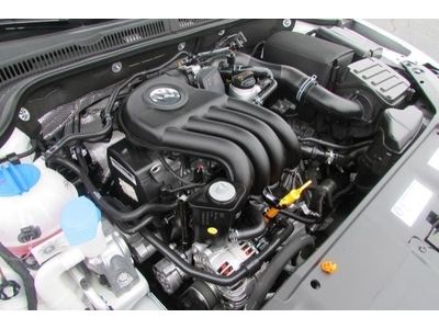 2013 VW Jetta S Manual 2.0L CD 8K, image 12