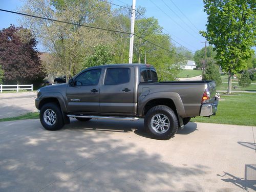 2013 toyota tacoma base extended cab pickup 4-door 4.0l