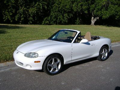 2001 mazda miata  mx-5 convertible  great car leather