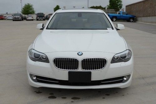 Auto keyless entry power everything nav sunroof alloys heated leather we finance