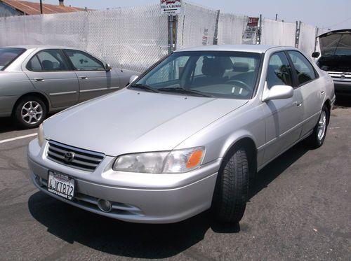 2000 toyota camry, no reserve