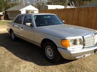 1985 mercedes-benz 300sd base sedan 4-door 3.0l