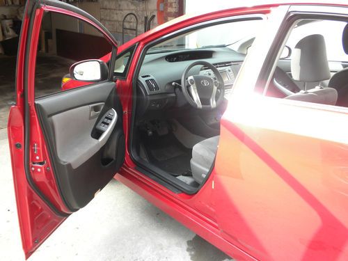 2012 TOYOTA PRIUS RED, US $23,900.00, image 8