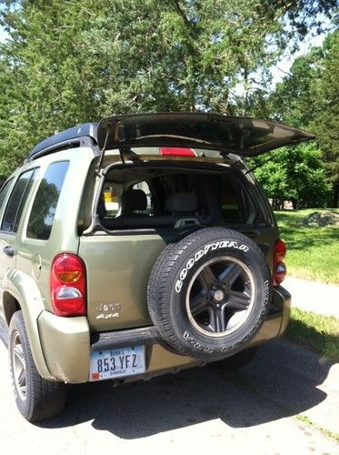 2003 Jeep Liberty Renegade Sport Utility 4-Door 3.7L, US $3,600.00, image 9