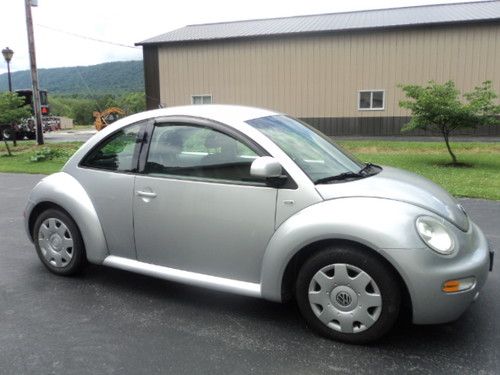 2000 volkswagon beetle tdi diesel with roof rack, bike and ski rack included