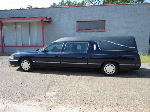 1999 cadillac deville hearse funeral coach federal low miles no reserve