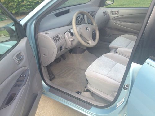 2001 Light Blue Toyota Prius Hybrid Battery Not Working Running AS IS Repair Me, image 16