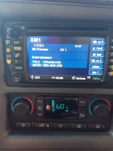 2003 GMC Yukon XL 1500 Denali Sport Utility 4-Door 6.0L, image 9