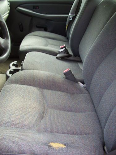 Chevy - Pickup Truck - 2005 - Chevy Silverado - Automatic - White -, image 17