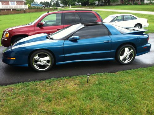 1994 trans am lt1 ! clean and ready to drive. sale or trade