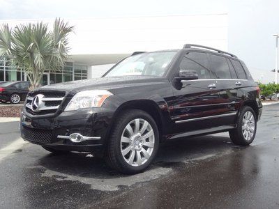 Loaded, gps, backup camera, awd, clean autocheck, mp3 jack, 12 suv 3.5l