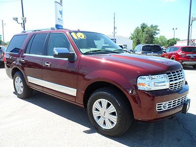 2010 lincoln navigatior 30k miles very nice