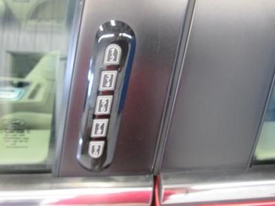 ONE OWNER, CLEAN CAR FAX, BOUGHT HERE, SERVICED HERE AND TRADED IN HERE., US $8,367.00, image 12