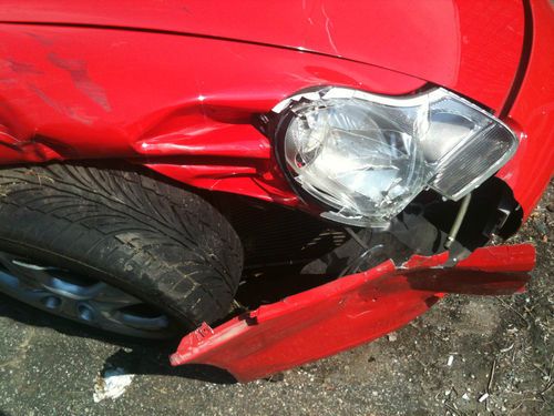 Wrecked 2000 Porsche 911 (996) C-4 Cabriolet, US $9,500.00, image 4