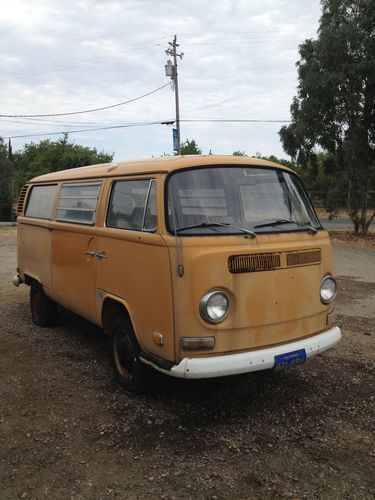 1972 vw westfalia camper van