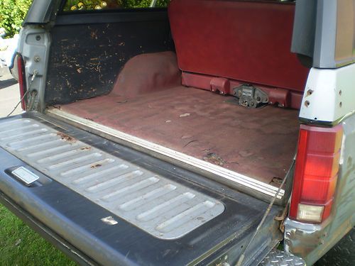 7 FOOT WESTERN WORKING SNOW PLOW w/ 1984 FULL SIZE BLACK BRONCO TRUCK MANUAL 84, US $1,999.99, image 18