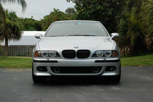 2003 bmw m5 base sedan 4-door 5.0l 460hp 31k miles