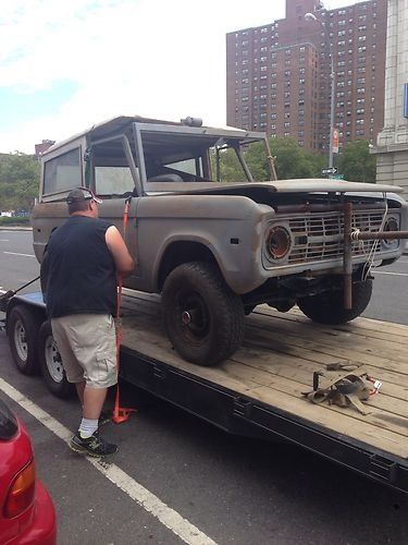 1976 early bronco body only !! sanblasted and repaired