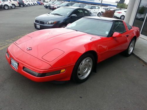 1995 chevrolet corvette red 2 dr coupe 54k actual miles super clean vette! look!