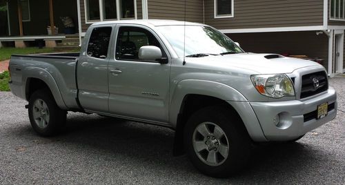 2006 toyota tacoma access cab 4x4 sport sr5 73k miles