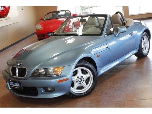 1999 bmw z3 2.3 automatic 2-door convertible