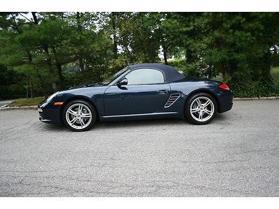 2010 porsche boxster*midnight blue*6speed*18'tech design wheels*hifi sound*new!