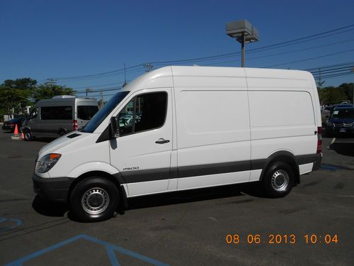 2008 dodge sprinter 2500 base standard cargo van 3-door 3.0l