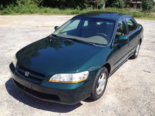 1999 honda accord ex sedan 4-door- great mpg's - no reserve!! highest bid wins!!