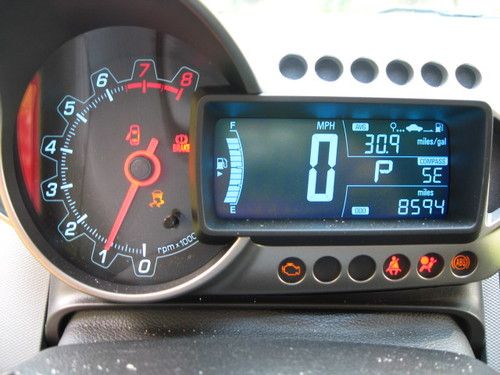 NO RESERVE REPAIRABLE WRECKED 2012 Chevrolet Sonic LT 4-Door 1.8L SALVAGE, image 9