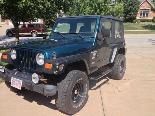 1997 jeep wrangler se sport utility 2-door 2.5l