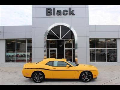 6.4l, nav, sunroof, heated leather seats&amp;wheel, harmon kardon audio,remote start