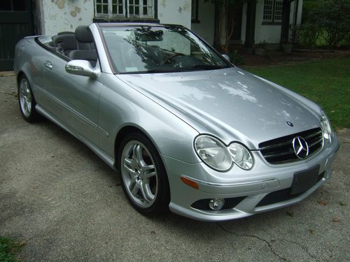 Very Clean CLK550 2 Dr. Roadster w/AMG package, image 2