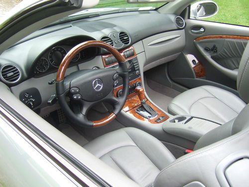Very Clean CLK550 2 Dr. Roadster w/AMG package, image 12