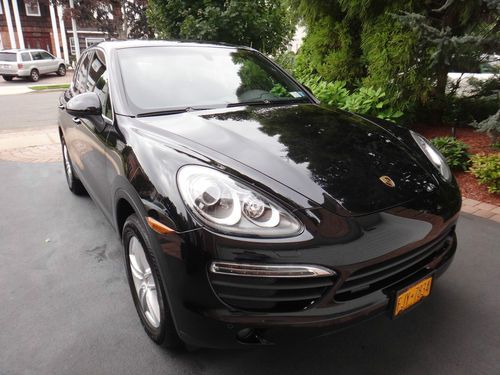 2012 porsche cayenne s sport utility 4-door 4.8l no reserve  less than wholesale