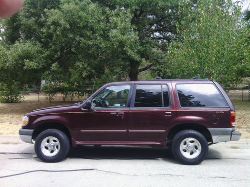 1999 ford explorer xlt sport utility 4-door 4.0l