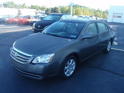 2006 toyota avalon xl 4dr sedan automatic sunroof new tires one owner warranty
