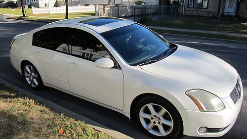 2004 nissan maxima se sedan 4-door 3.5l