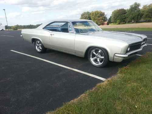 1966 chevrolet impala custom