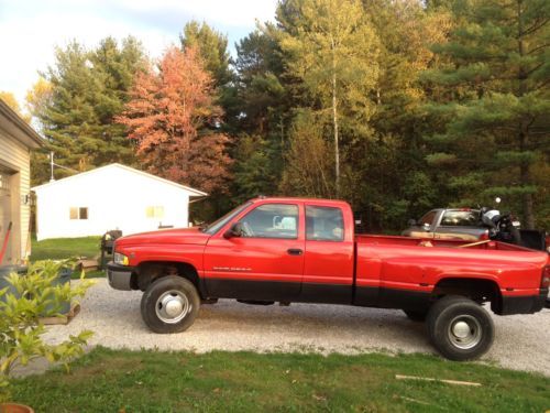 1997 dodge ram 3500 4x4 dually extended cab pickup 2-door 5.9l diesel