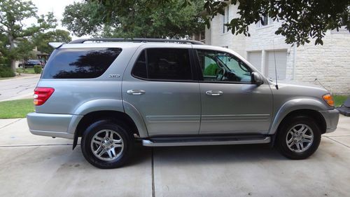 2004 toyota sequoia sr-5. original owner. leather 2wd 166k excellent condition